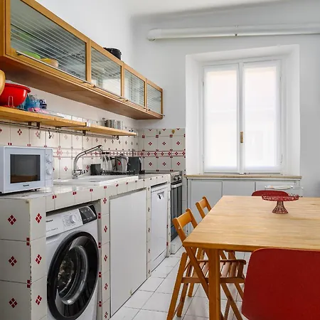 Appartement Porta Venezia Charme *